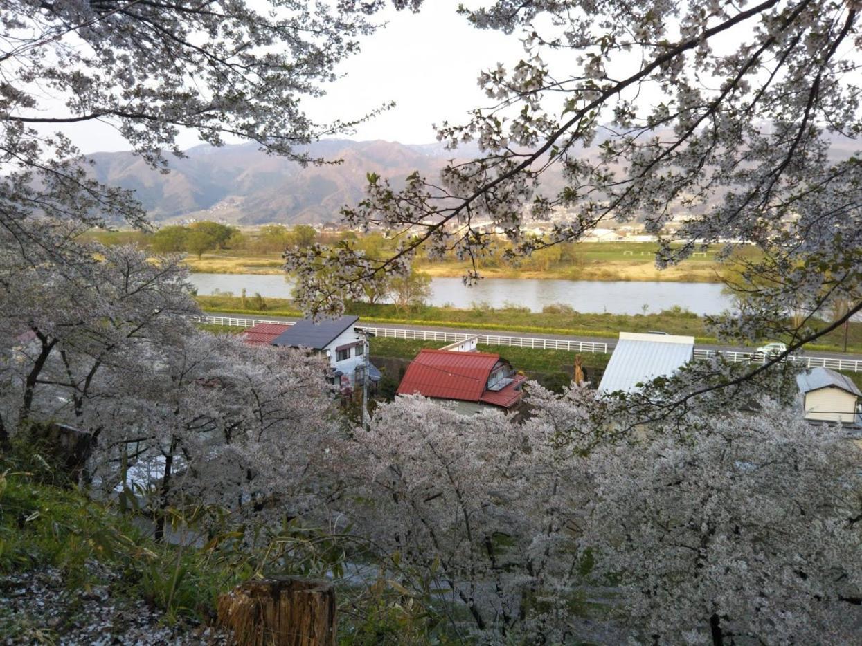 Guest House Hostel Yukuru Iiyama Экстерьер фото